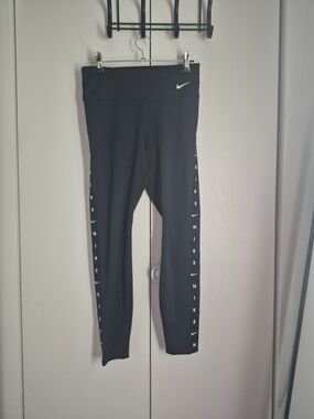 Nike High-Rise Leggings